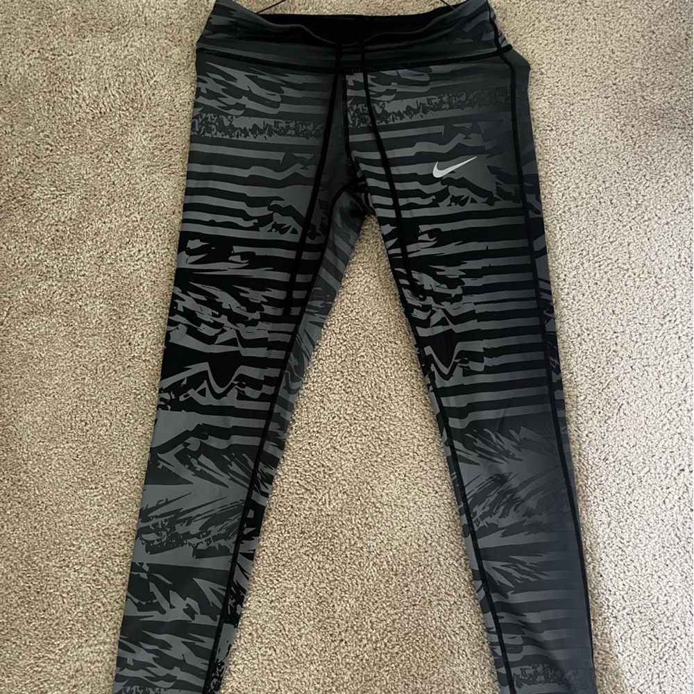 Nike Running Dri-Fit leggings (medium)